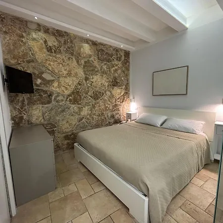 Appartement Dimora Resalibera